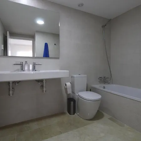 Elvira Apartamento En Punta Prima La Recoleta Gk Apartment *