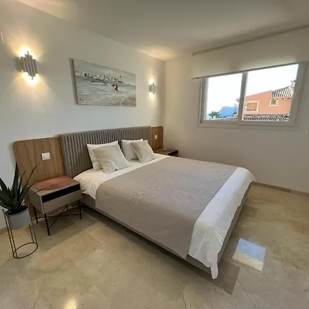 Apartment Elvira Apartamento En Punta Prima La Recoleta Gk *