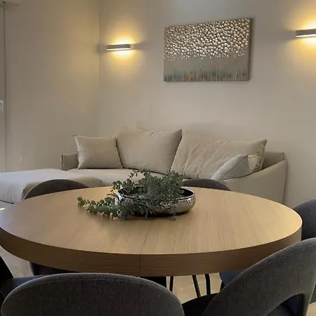Apartamento Elvira Apartamento En Punta Prima La Recoleta Gk